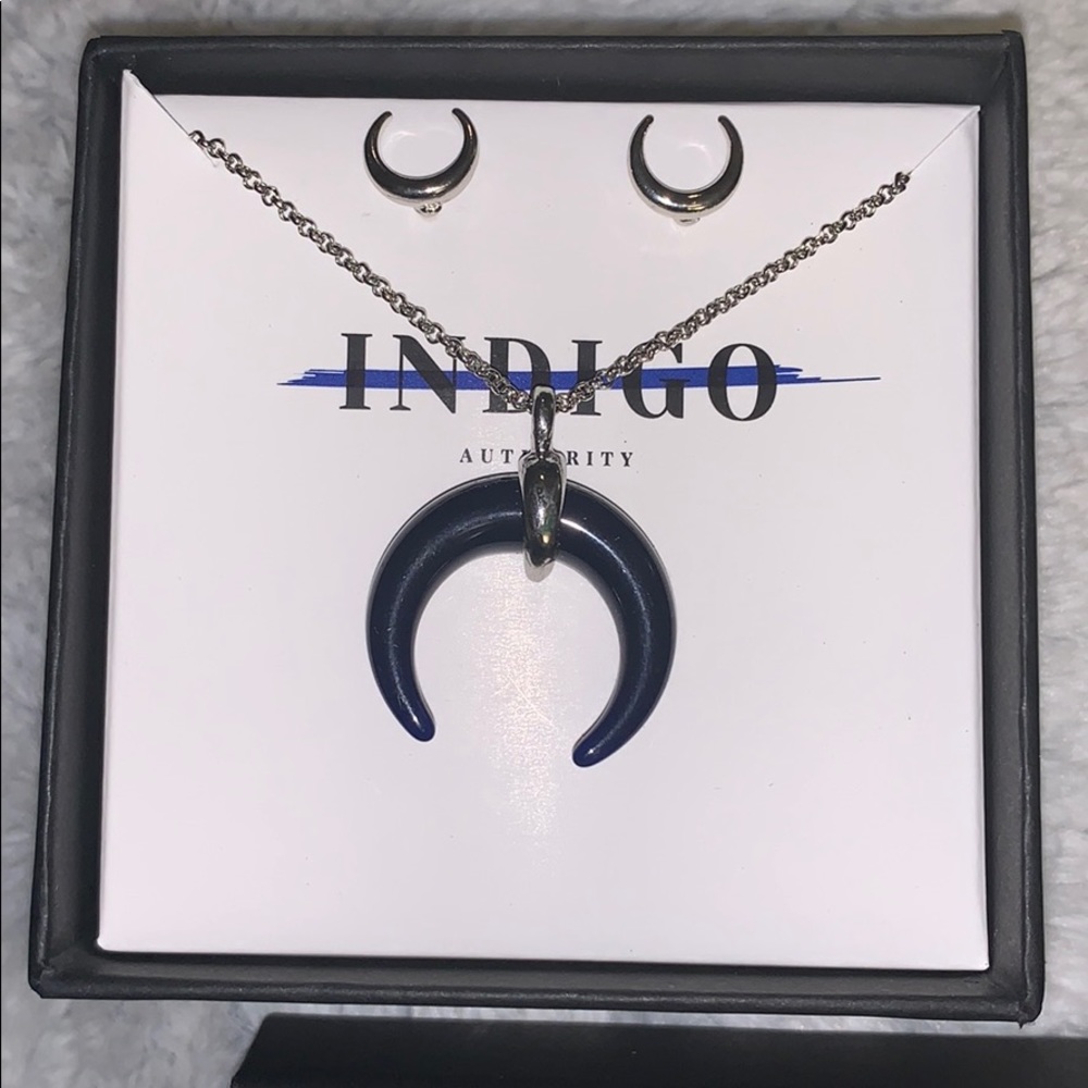 Indigo authority crescent horn necklace + earrings